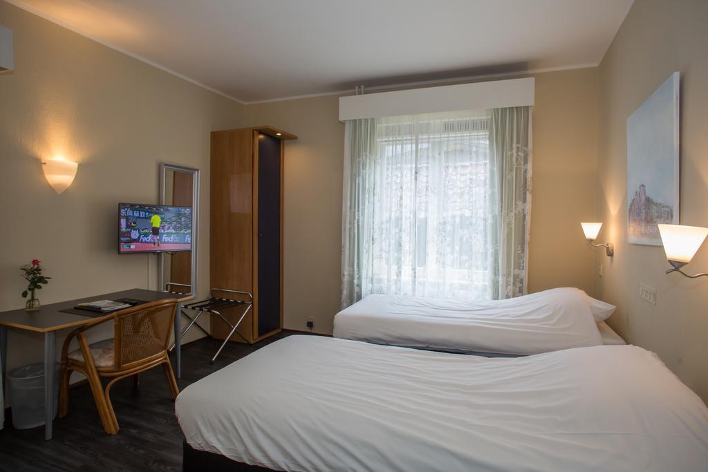 Landhotel De Hoofdige Boer آلمين المظهر الخارجي الصورة