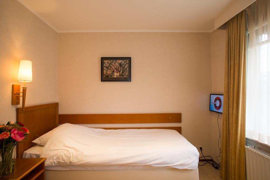Landhotel De Hoofdige Boer آلمين المظهر الخارجي الصورة